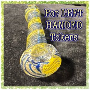😶‍🌫️😮‍💨🫠Left Handed People’s Glass In Excellent Condition